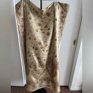 Hand embroidered Kantha Shawl Dupatta wrap 100% tussar silk with rust 🫒 green